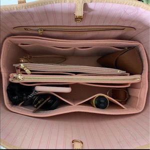 Brand new neverfull mm organizer in light pink